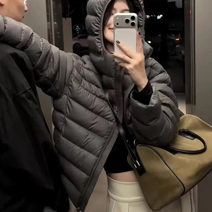 黑色短款连帽羽绒服女2025年冬季新款高级感白鸭绒小个子保暖外套