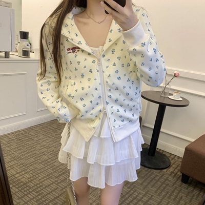 实拍 华棉复合 加绒卫衣女连帽字母开衫短外套刺绣