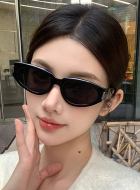 墨镜女款2025新款黑色复古猫眼美式韩版防紫外线辣妹网红太阳眼镜