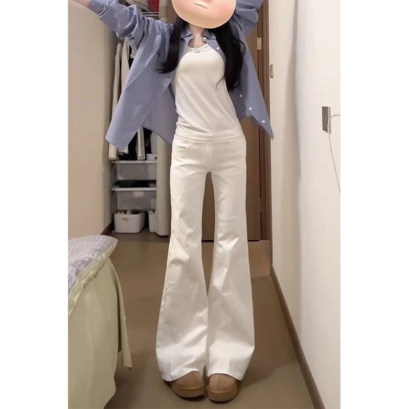 简约不贴腿白色微喇叭牛仔裤女秋季新款高腰阔腿显瘦休闲拖地裤子