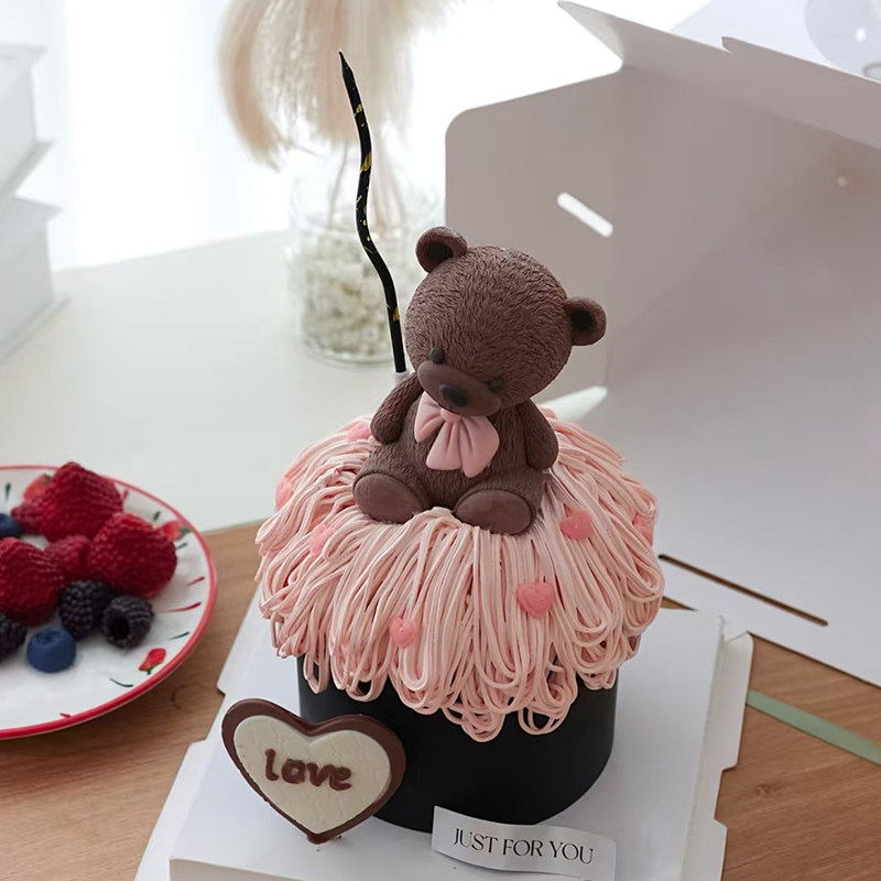 情人节巧克力蛋糕装饰插件爱心立体小熊爱心巧克力烘焙甜品,节庆用品/礼品,蛋糕/烘焙装饰用品,淘宝优惠券,粉丝福利购,淘宝优惠卷