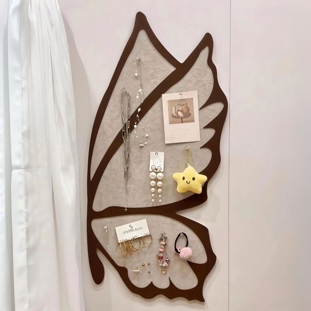 饰品收纳上墙创意蝴蝶毛毡板首饰展示架墙面装饰3d立体照片墙贴