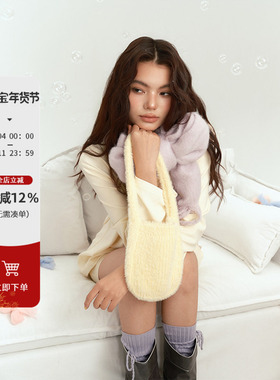 F1os百搭新款小众通勤百搭精致手提奶黄色mini绒绒包包女2025