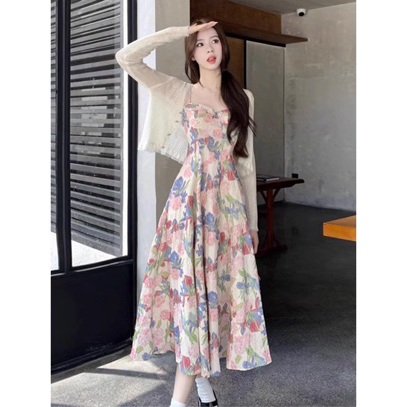 法式气质绝美碎花吊带连衣裙子女春夏2026新款独特漂亮两件套装裙