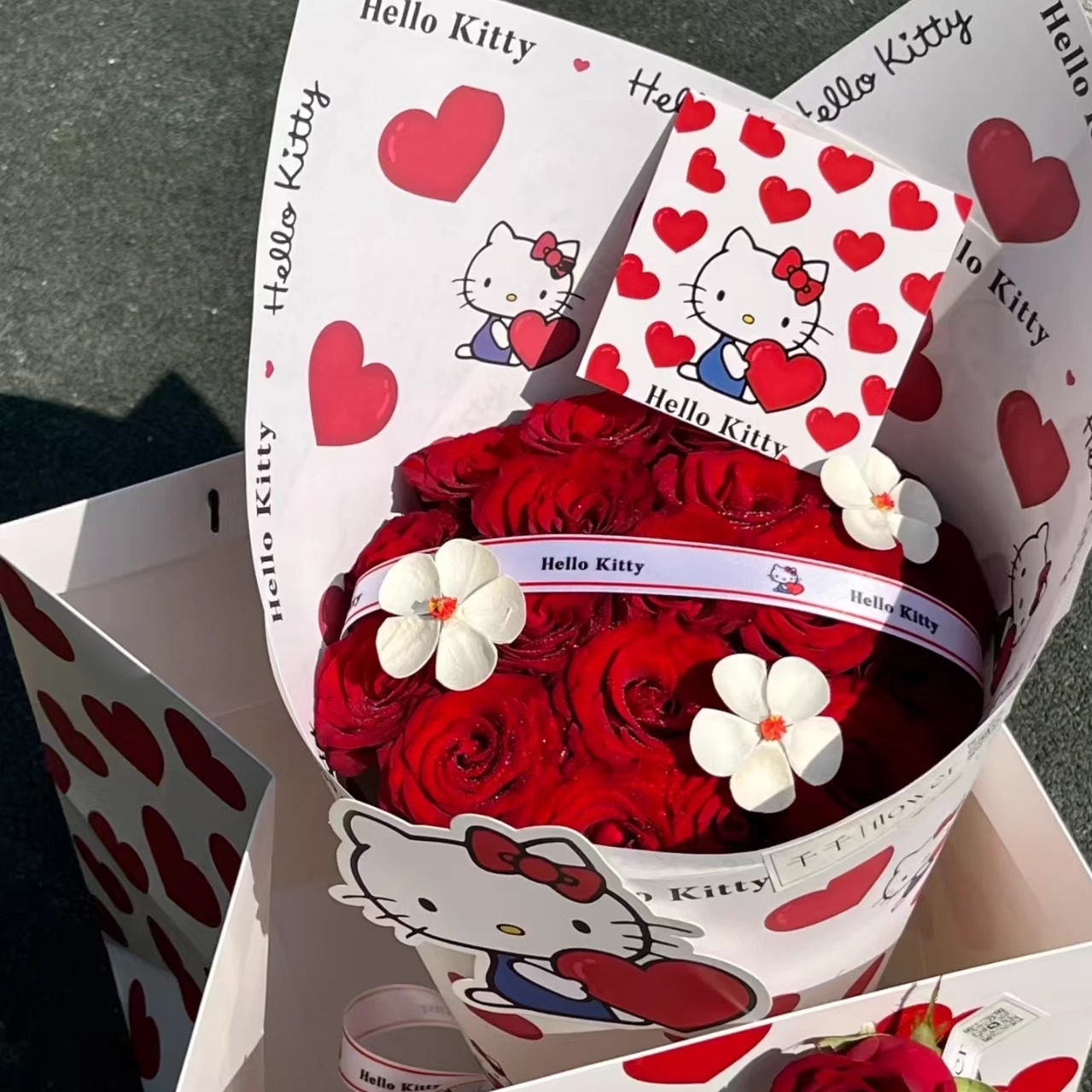 hellokitty花束包装纸520包花纸