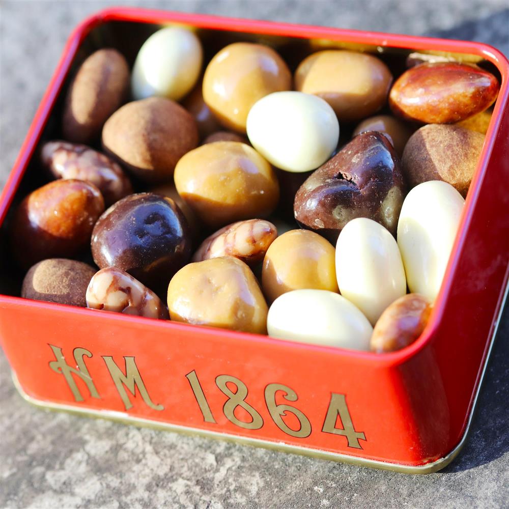 Hafiz mustafa 1864土耳其牛奶杏仁巧克力豆混合糖果高档零食