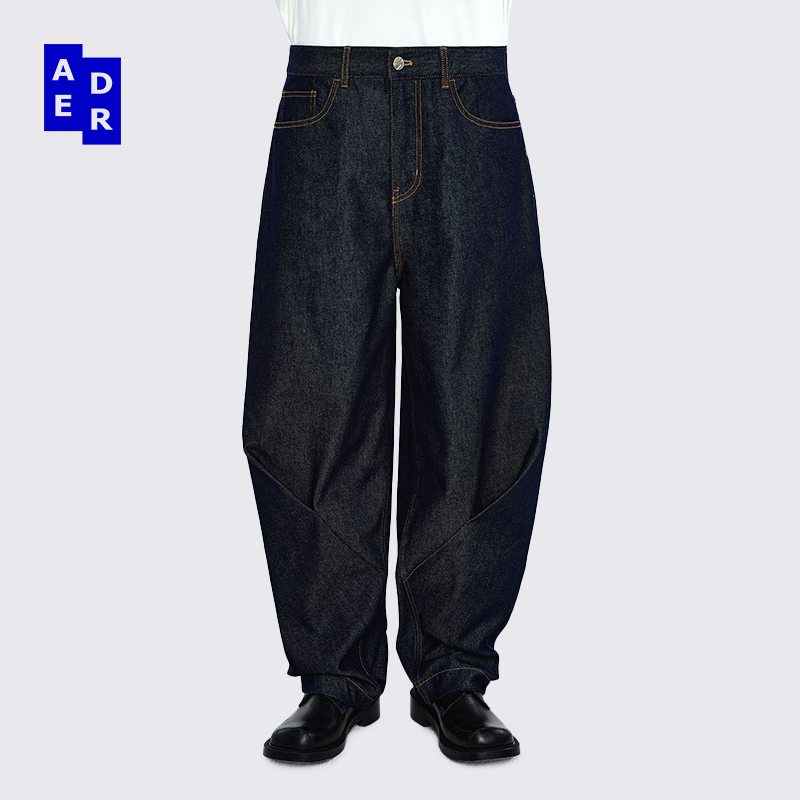 ADERERROR斜线折叠曲线牛仔裤