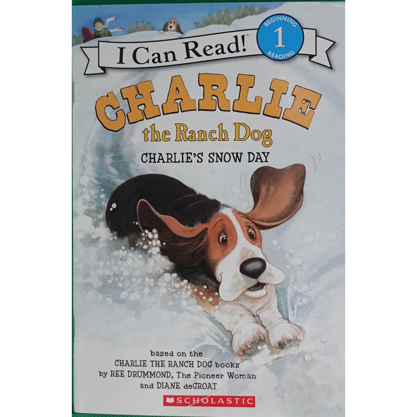 学乐出版社原版我能读系列英语绘本Charlie雪天故事适合36岁儿童亲子共读生动插画展现牧场狗查理的冬日冒险培养孩子英语阅