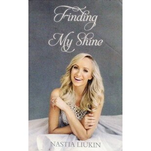 奥运会体操全能金牌得主纳斯佳柳金原版英语绘本FindingMyShine讲述她从年轻女孩到奥运冠军的心路历程适合710岁儿童阅读的励志