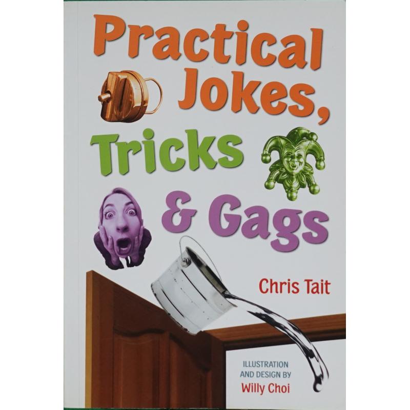 Practical Jokes Tricks Gags by Chris Tait平装Mud Puddle Books恶作剧、恶作剧和噱头