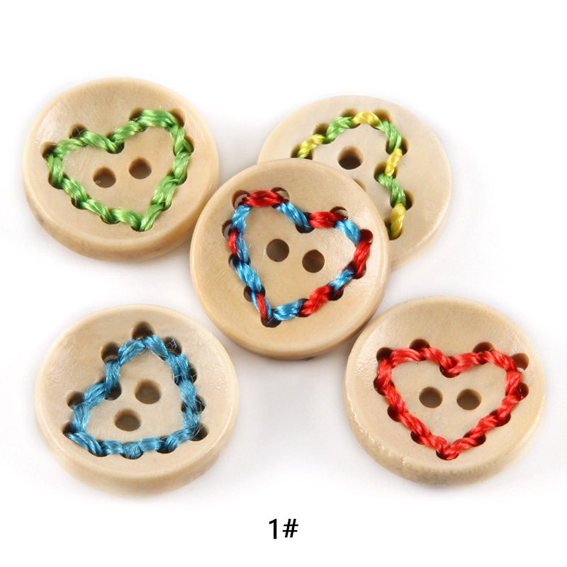 천연 린넨 천으로 나무 단추 점선 색상 복숭아 심장 다섯개 별 나무 단추 DIY 스레딩 복숭아 심장 단추