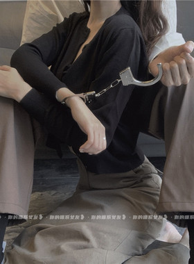 一日三餐 Dinner 拷住你的人 玩具手铐 表演道具 拍照神器 YR-32