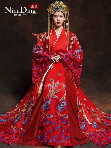 汉服结婚礼服新娘中国风价格 汉服结婚礼服新娘中国风图片 星期三