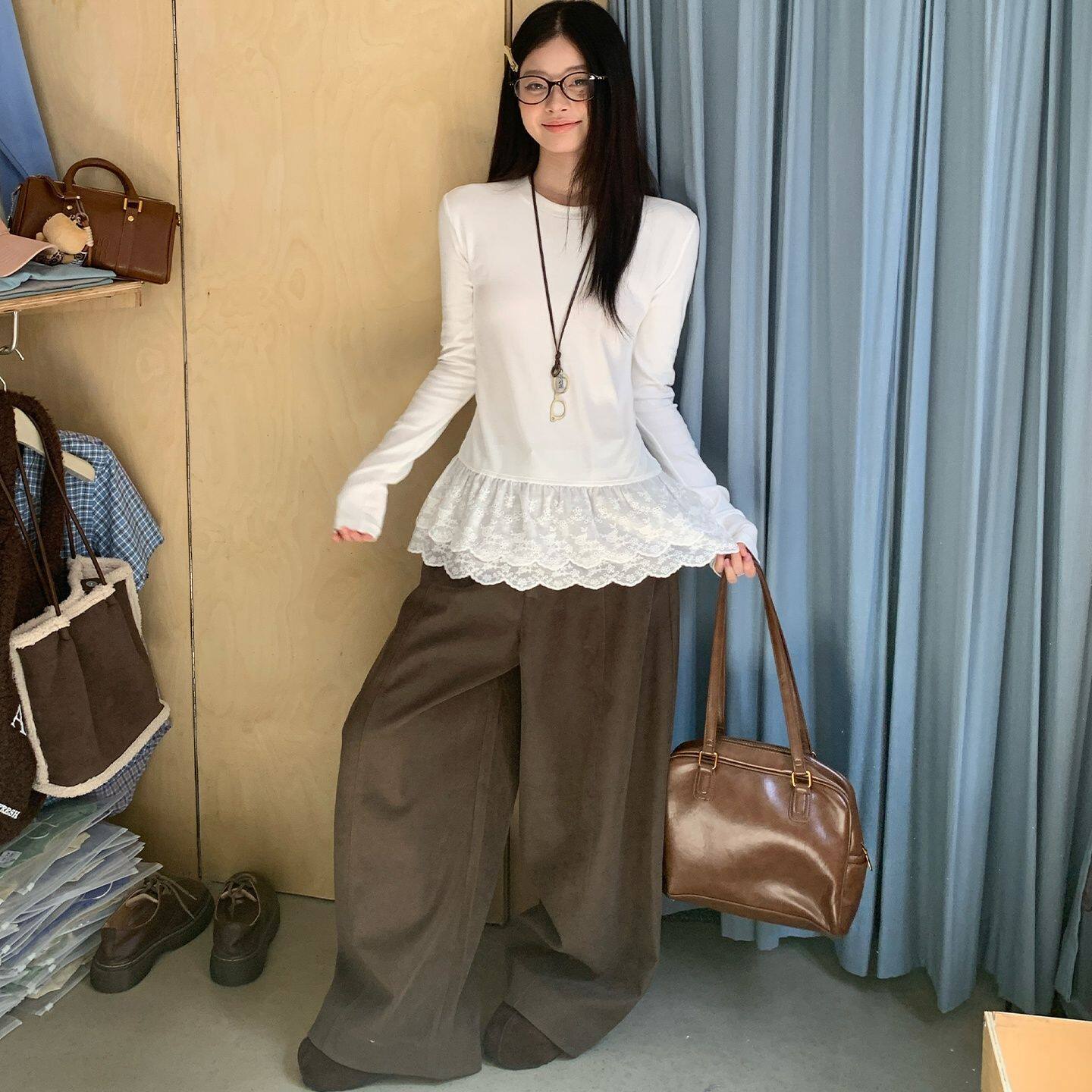 韩系白色圆领拼接蕾丝花边长袖t恤女显瘦叠穿下摆内搭打底衫上衣