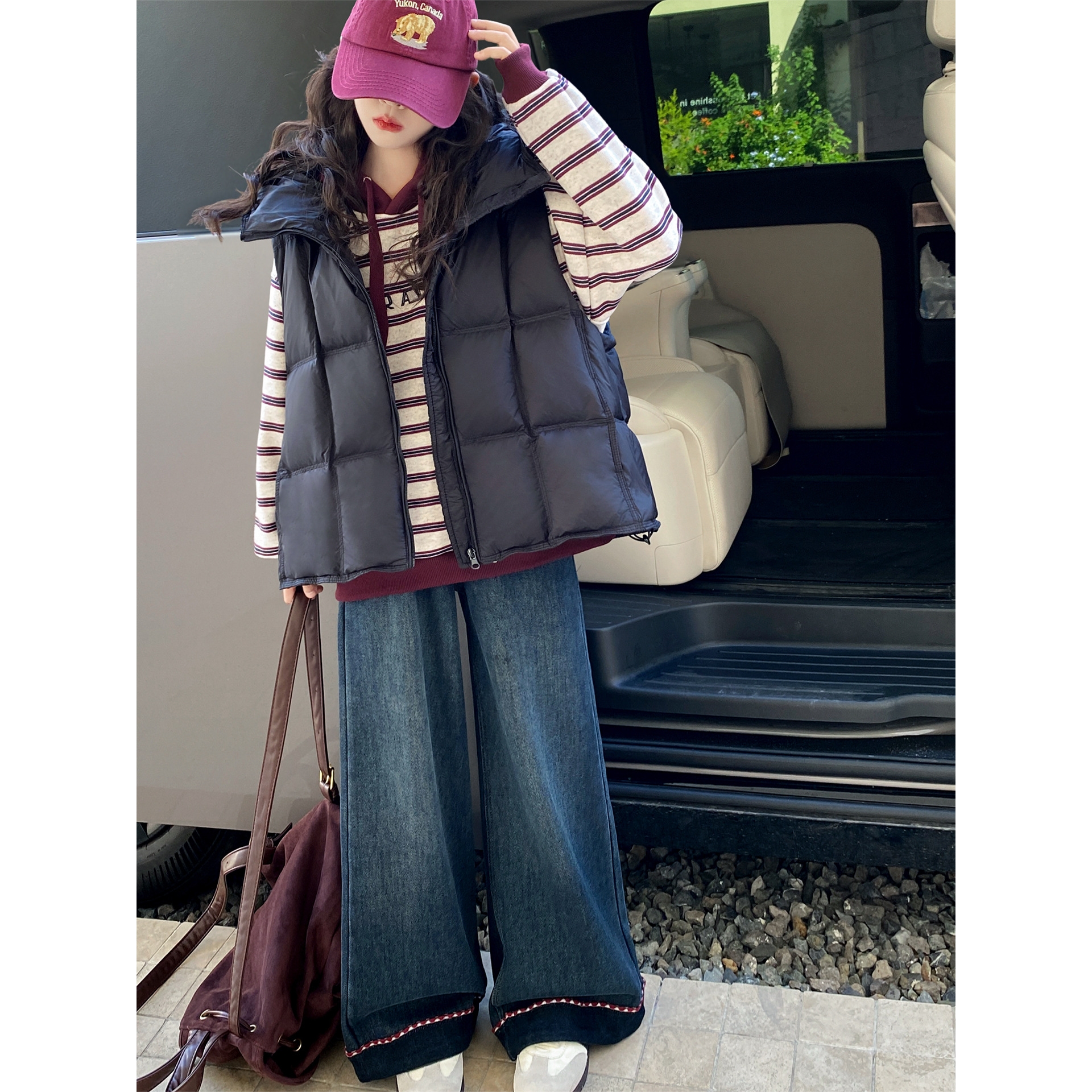 女童秋冬棉马甲套装2025新款儿童冬装加绒加厚女孩连帽卫衣三件套