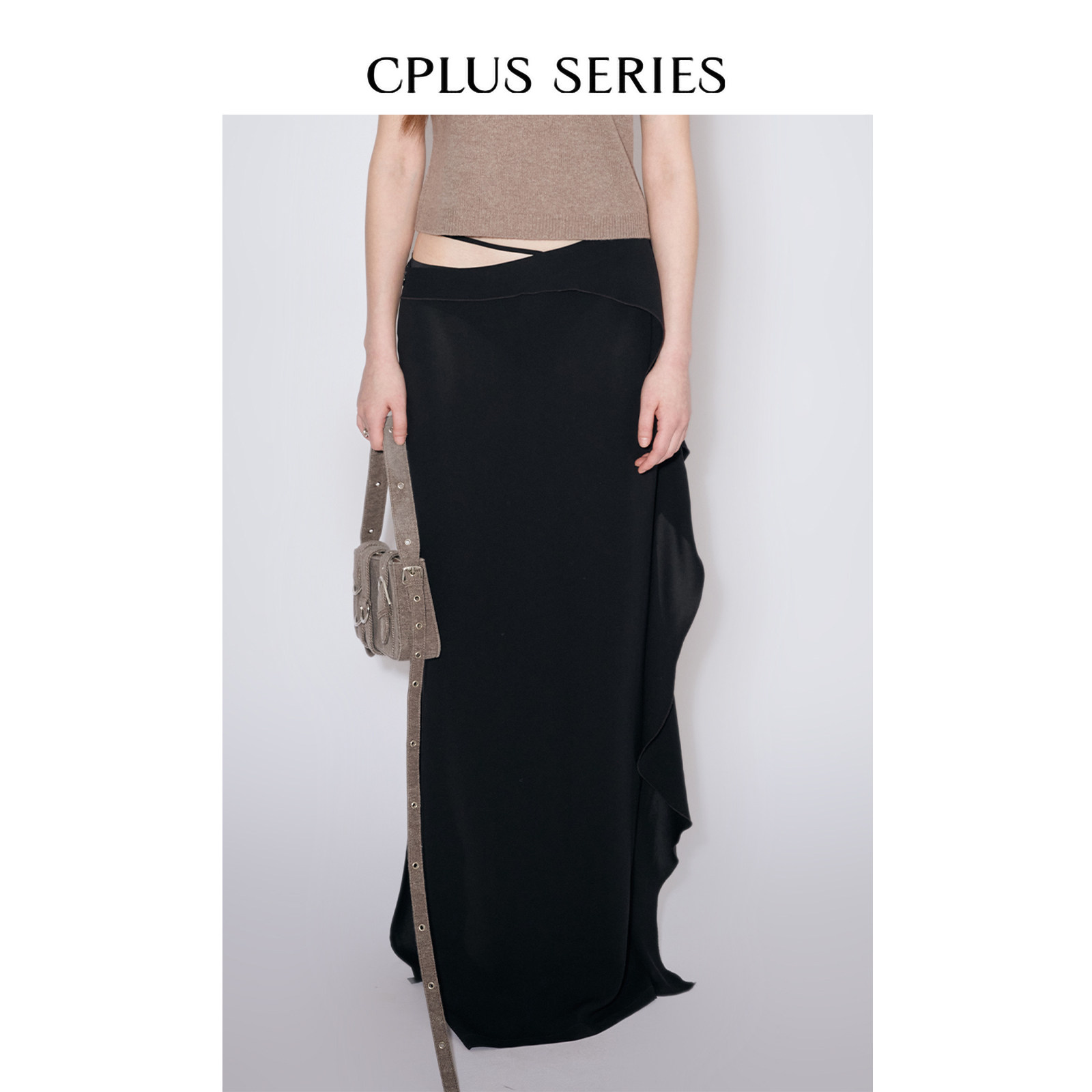 秋冬新品【CPLUS SERIES】荷叶边不对称半裙