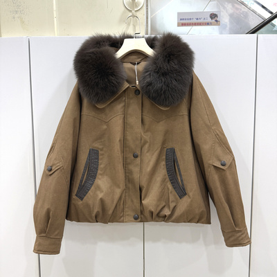 依米莎25D808欧洲站25冬狐狸毛领休闲减龄保暖短装鹅绒羽绒派克服