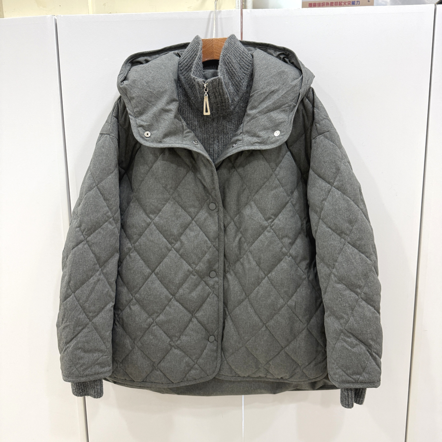 ZF209欧洲站2025冬拼接针织立领连帽菱形格假两件轻奢鹅绒羽绒服