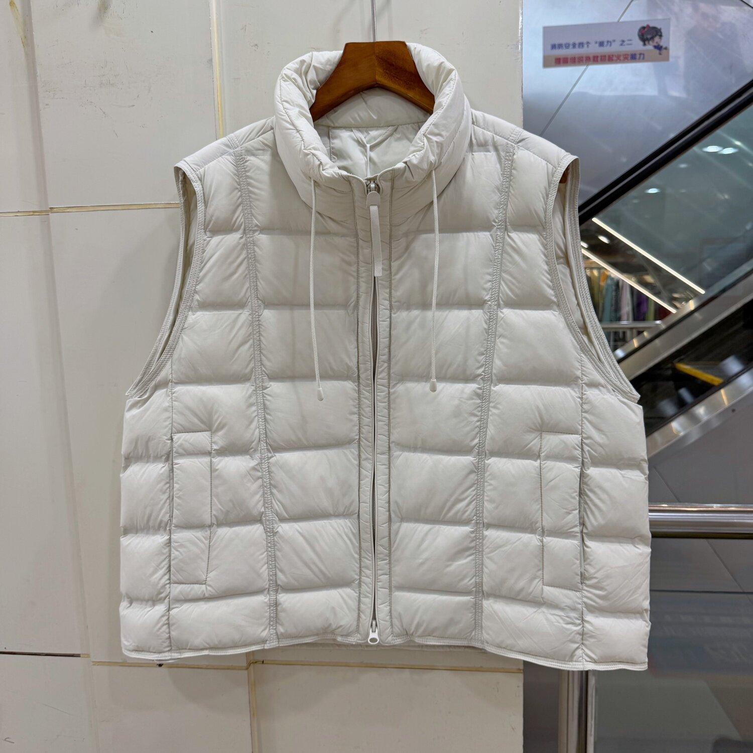 ZM925 双拉链飘带面包拉链方格休闲减龄轻奢鹅绒羽绒服马甲外套冬