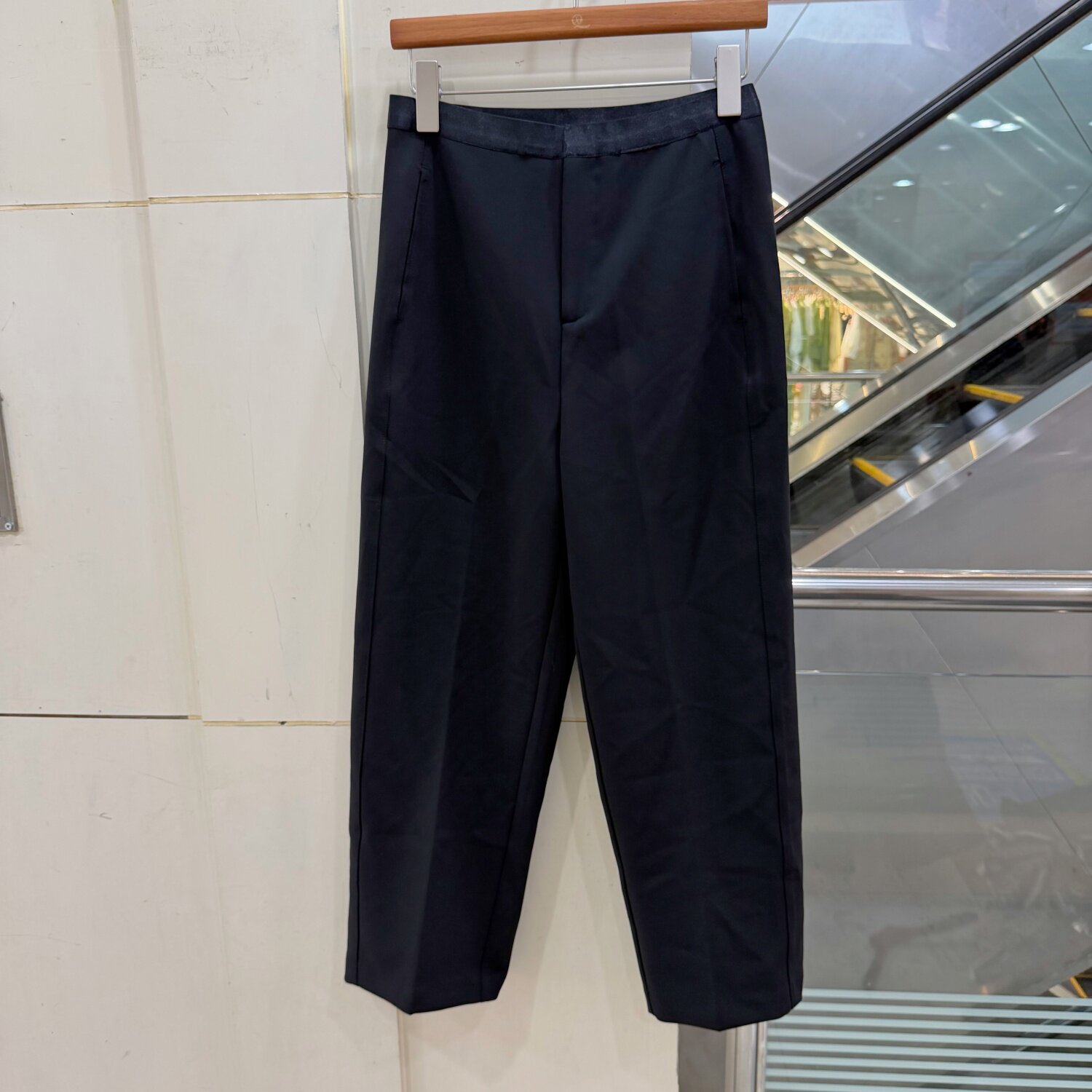 667-8801欧货通勤简约风松紧高腰休闲裤女百搭显瘦气质九分烟管裤