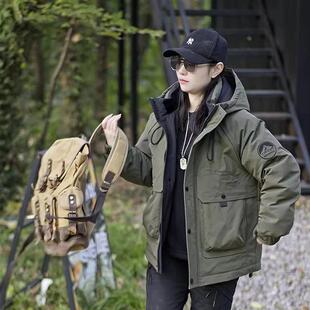 吉克男装羽绒服2025新潮牌5533时尚重工山系连帽外套宽松羽绒服