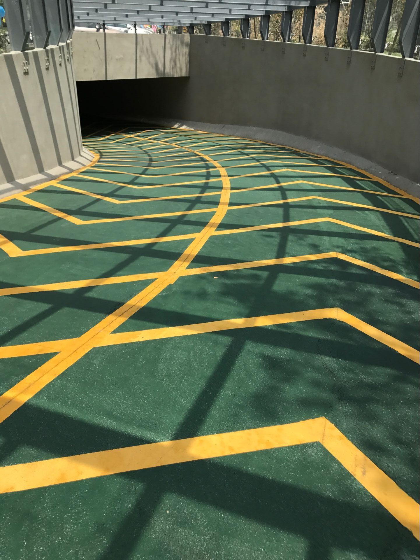 无震动止滑坡道地坪 地下车库坡道 防滑坡道 汽车坡道 止滑坡道