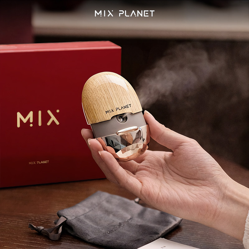 生日礼物热敷补水润眼按摩仪