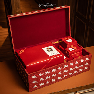 H的礼物清单丨2026马年特供汉文化画像石-马纹百马坐骑印染大礼箱