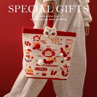 蛇偶2025年伴手礼节日礼物袋男女生实用蛇年儿童手提小礼品包装 袋