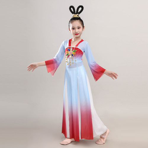 飘逸女童中国风古典舞渐变演出服
