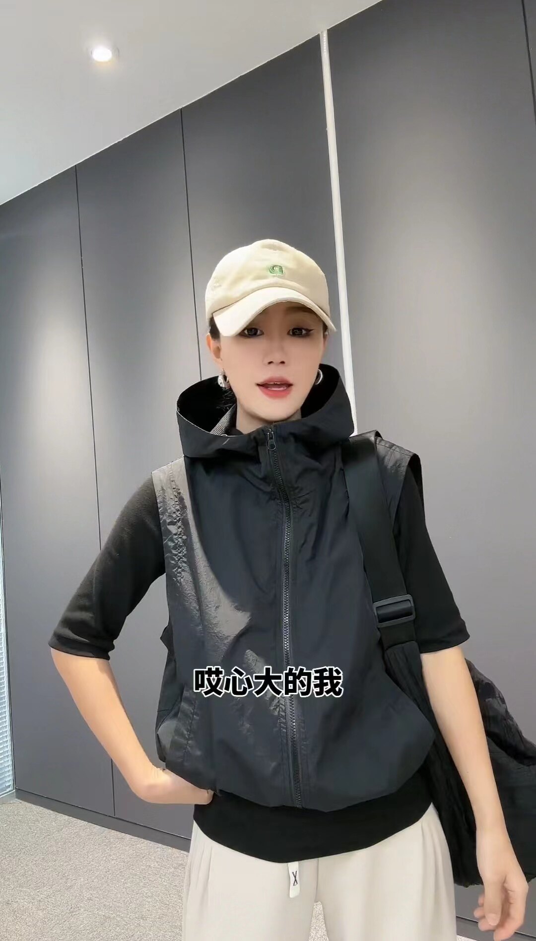 连帽马甲女夏季抽绳背心马夹