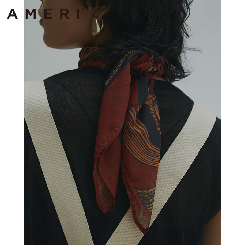 AMERI MIHO MURAKAMI COLLABORATION MEDI ILLUSTRATION SILK SCARF IS EASY TO WEAR A SQUARE SCARF 01111531390
