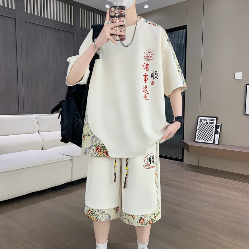 男士国潮帅气运动两件套文字印花