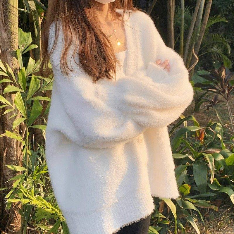 早秋季穿搭水貂绒白色毛衣女秋冬外穿慵懒高级松弛感针织开衫外套,个性定制/设计服务/DIY,棉服工装,淘宝优惠券,粉丝福利购,淘宝优惠卷
