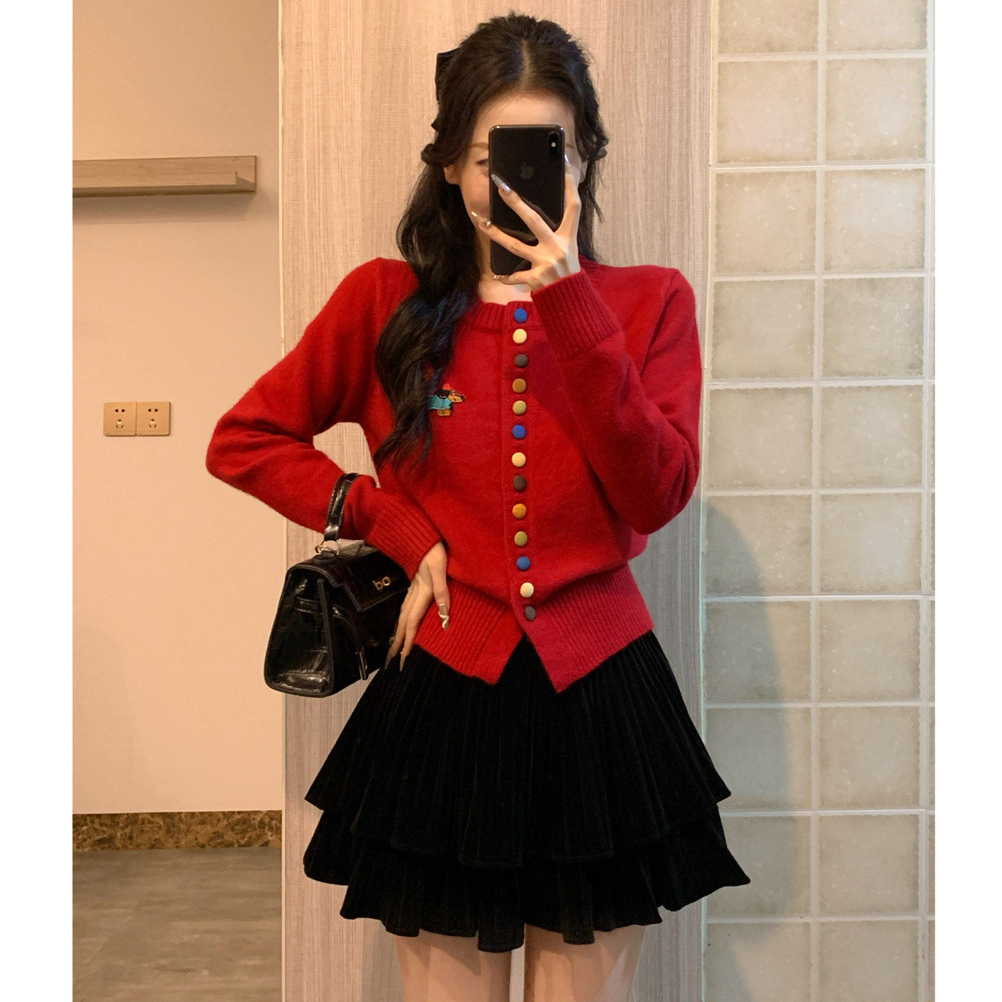 氛围感！红色刺绣毛衣开衫女彩色扣子圣诞本命年气质针织外套上衣,个性定制/设计服务/DIY,棉服工装,淘宝优惠券,粉丝福利购,淘宝优惠卷