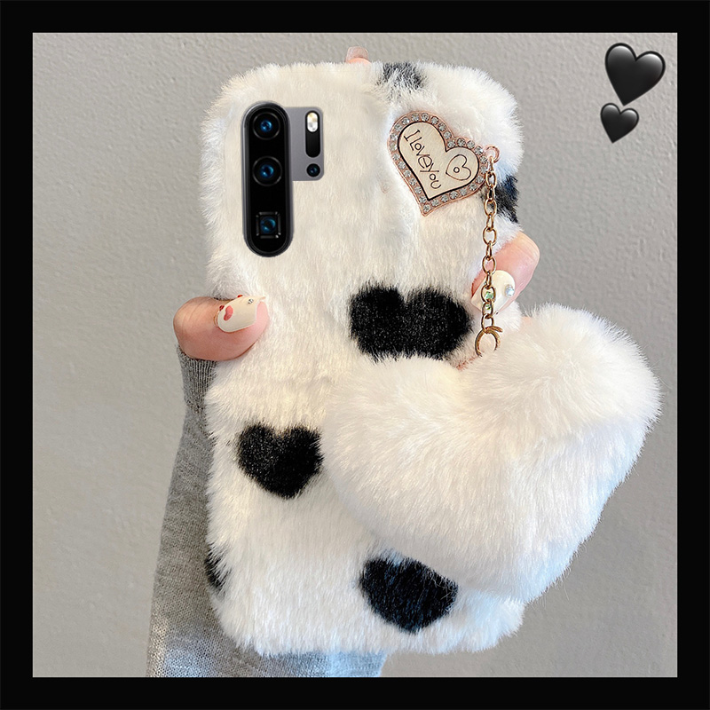 毛绒绒毛茸茸黑白爱心手机壳