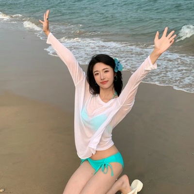 泳衣女2025新款蒂芙尼蓝显白钢托聚拢大小胸海边比基尼性感泡温泉