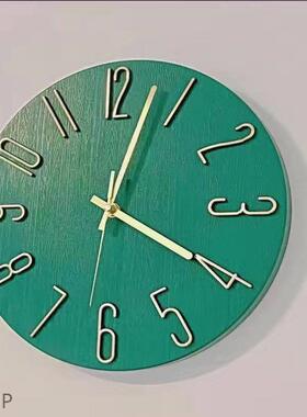 ls创意挂表卧室静音钟表挂墙上免打孔客厅家用简约轻奢绿色时钟