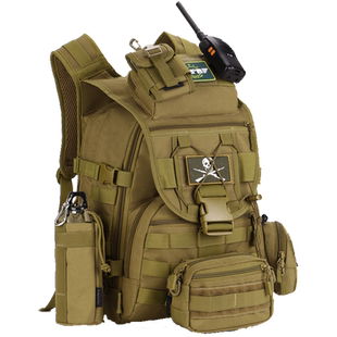 守护者户外登山包双肩男40L防水大容量迷彩帆布野营徒步旅行背包