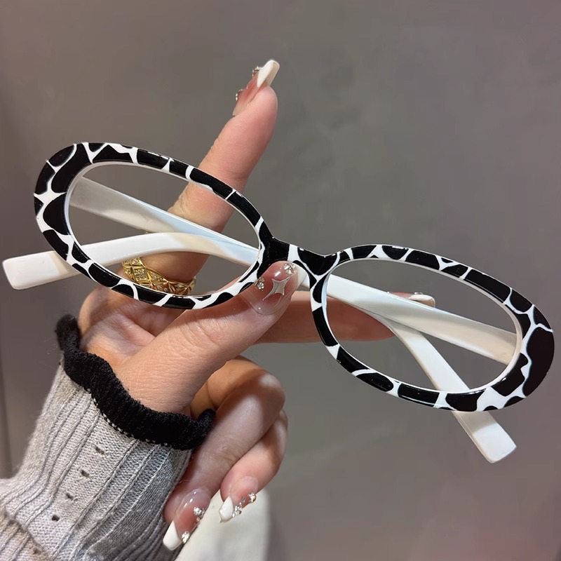 小框小众奶牛斑点老花镜男女款椭圆形时髦洋气阅读防蓝光老花眼镜