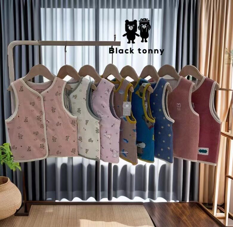 小黑托昵托尼儿童马甲背心加厚男女童宝宝保暖背心双面绒坎肩秋冬