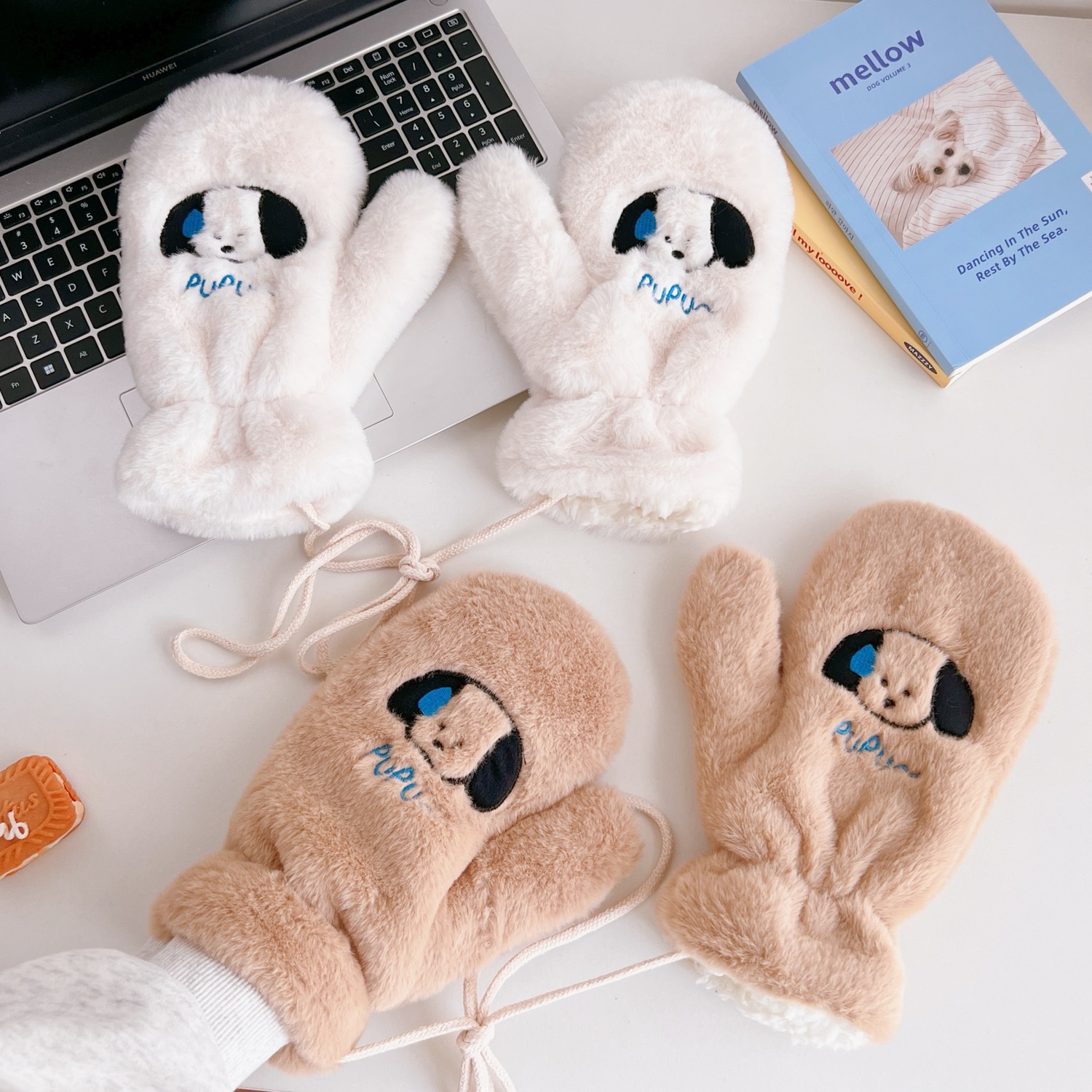 可爱流汗小狗保暖手套冬简约百搭加厚加绒连指防寒学生骑行手套女