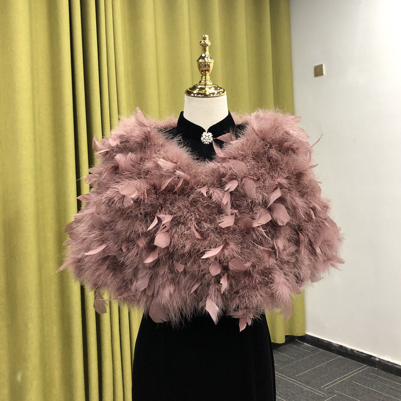 女披肩皮草斗篷结婚冬纯色婚纱礼服搭配羽毛外披