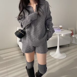韩系POLO领麻花毛衣短裤两件套女春季宽松慵懒风针织上衣时尚套装