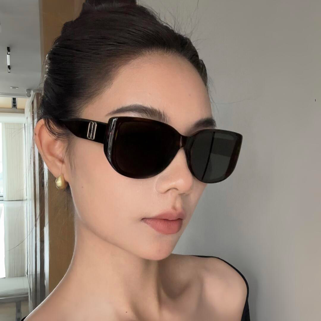 2026新款一体式镜面复古老钱风玳瑁墨镜女高级感防紫外线太阳眼镜