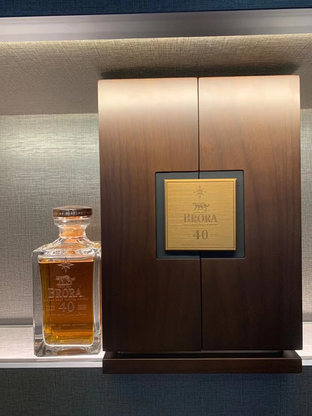 brora布朗拉大猫40年星星标帝亚吉欧单一麦芽威士忌700ml洋酒行货