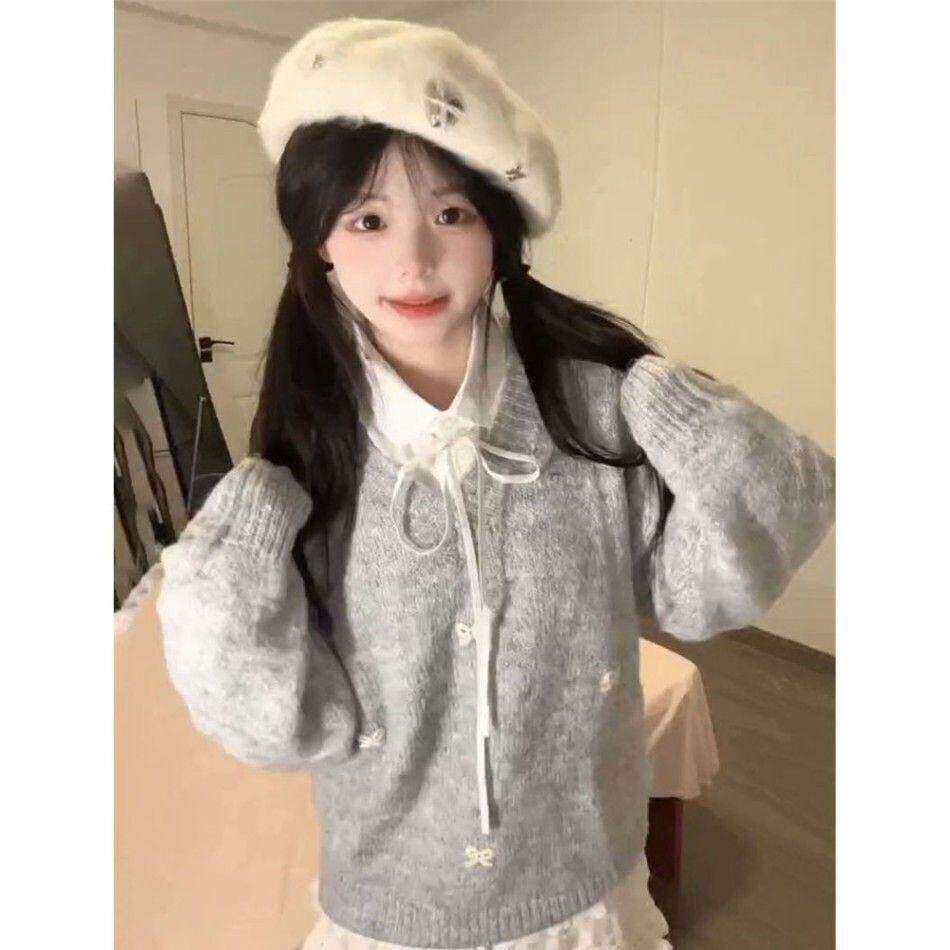甜美可爱蝴蝶结刺绣v领针织套头毛衣女叠穿白色系带衬衫两件套装