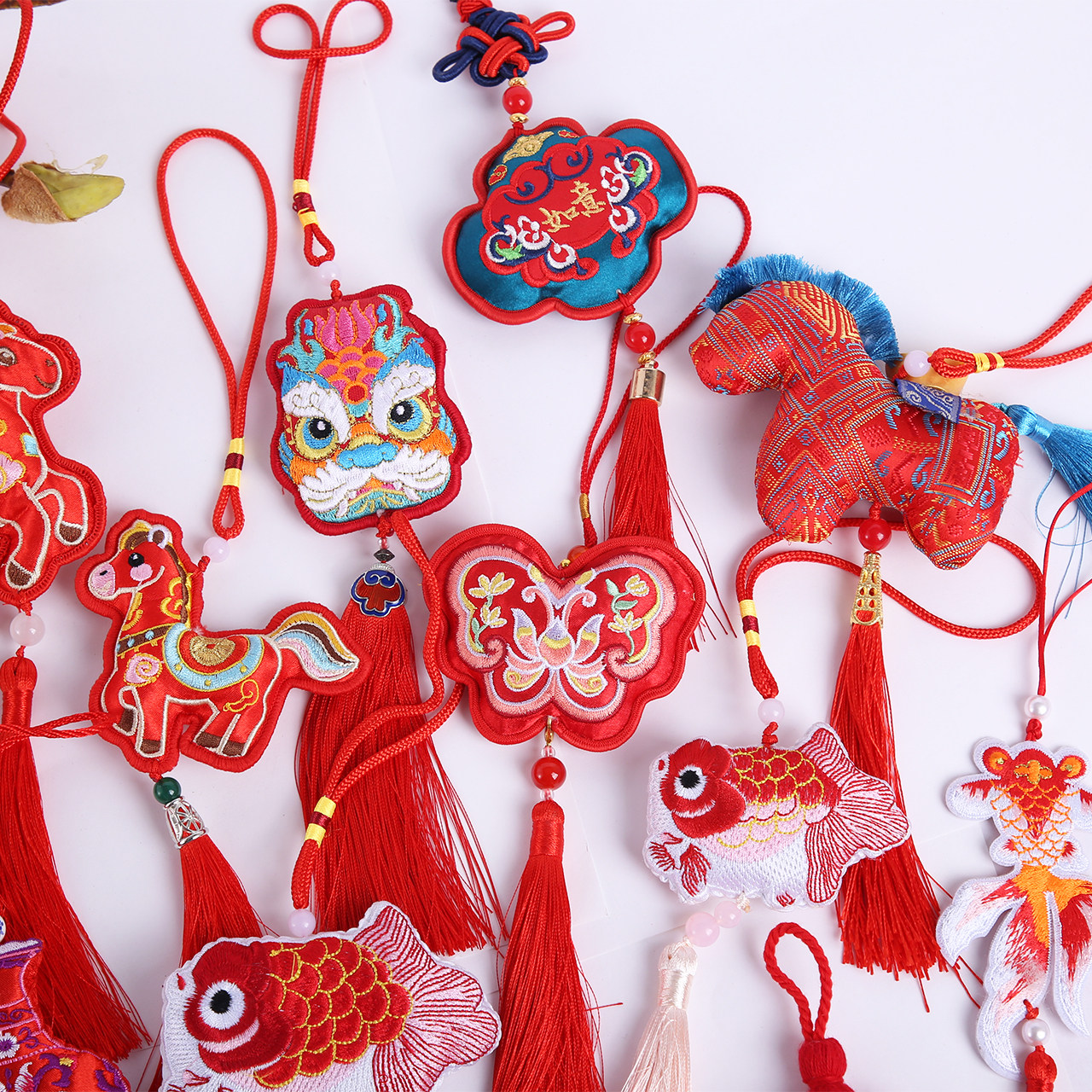 【红色系】2026新款香包香囊国风挂件刺绣流苏花束包装手工材料,节庆用品/礼品,挂饰/生肖挂饰,淘宝优惠券,粉丝福利购,淘宝优惠卷