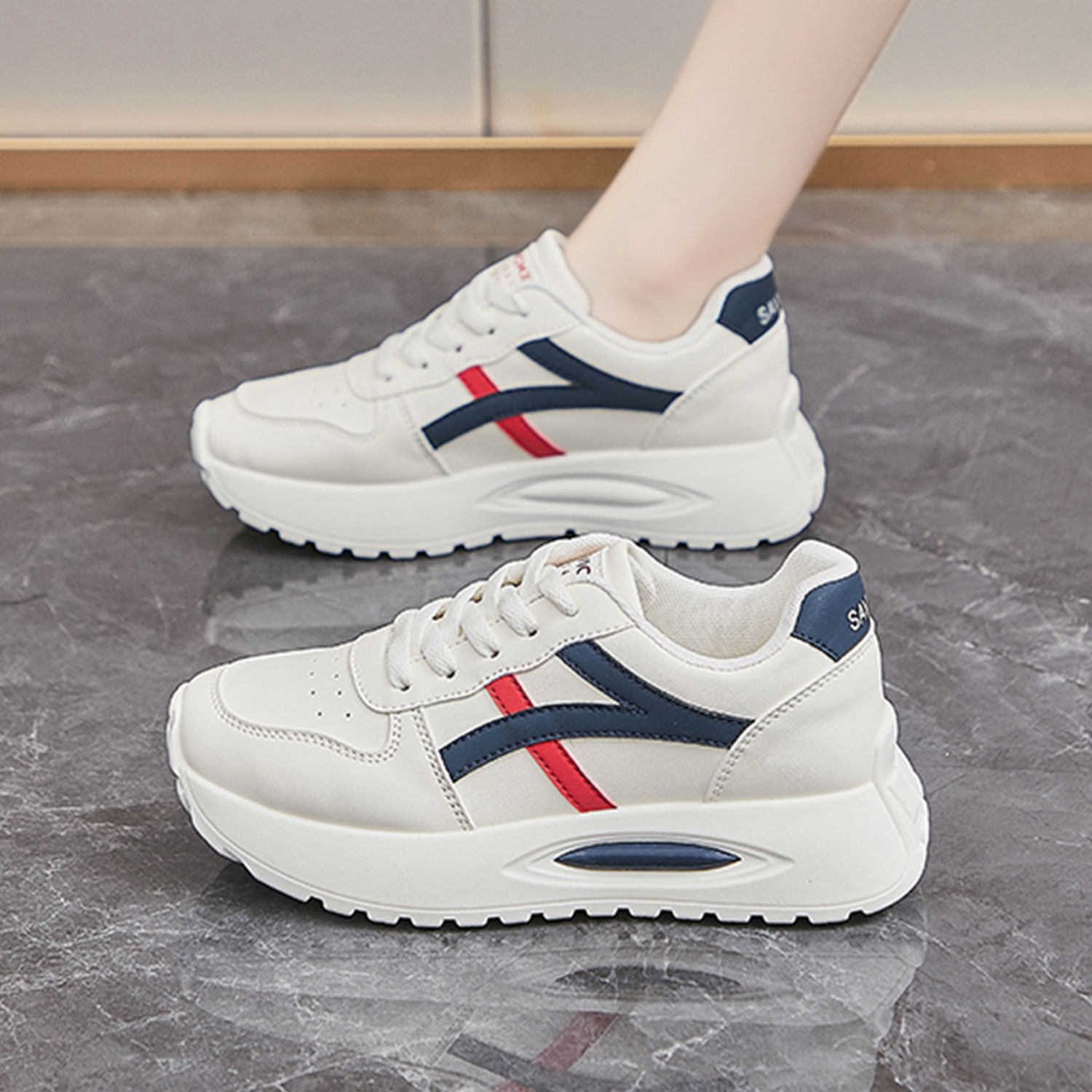 2026春天新款休闲鞋时尚气质女鞋防滑不累脚潮鞋舒适透气运动鞋女