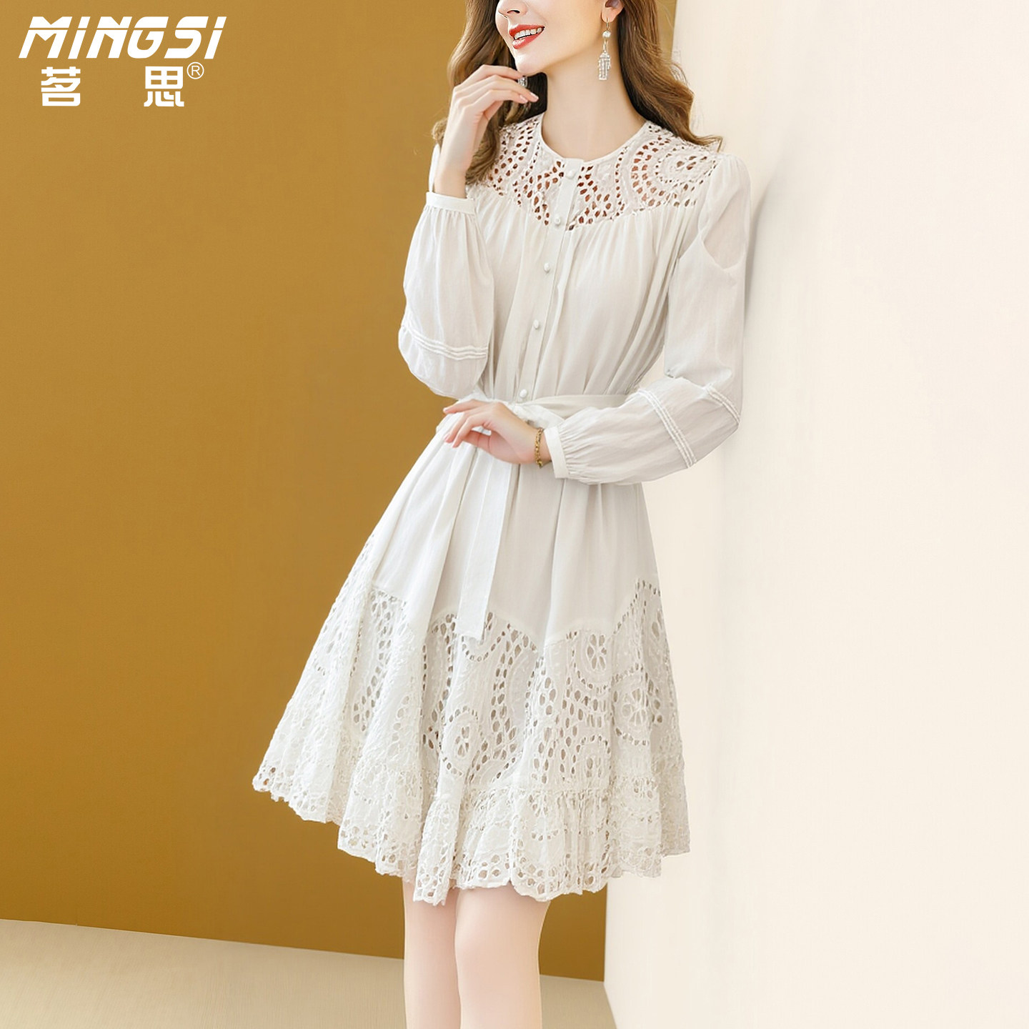 茗思气质白色纯棉连衣裙女2026春季新款重工镂空刺绣系带显瘦裙子